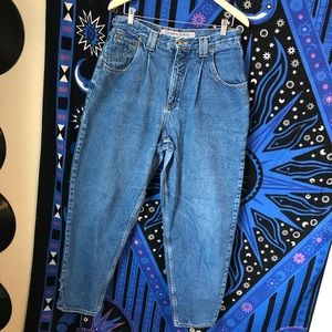 Zena Pleated Mom Jeans